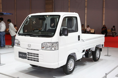 Honda Acty Truck Revealed in Tokyo - malaysia automotive, car accessories, car brand and car models, malaysia car racing, malaysia f1, malaysia car classified