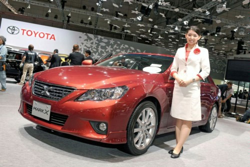 Toyota Mark X Impresses in Tokyo - malaysia automotive, car accessories, car brand and car models, malaysia car racing, malaysia f1, malaysia car classified